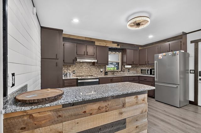 717 Bearden Road, Blue Ridge, GA 30513
