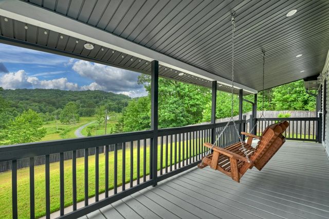 717 Bearden Road, Blue Ridge, GA 30513