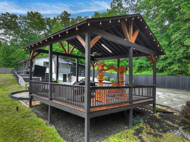 717 Bearden Road, Blue Ridge, GA 30513
