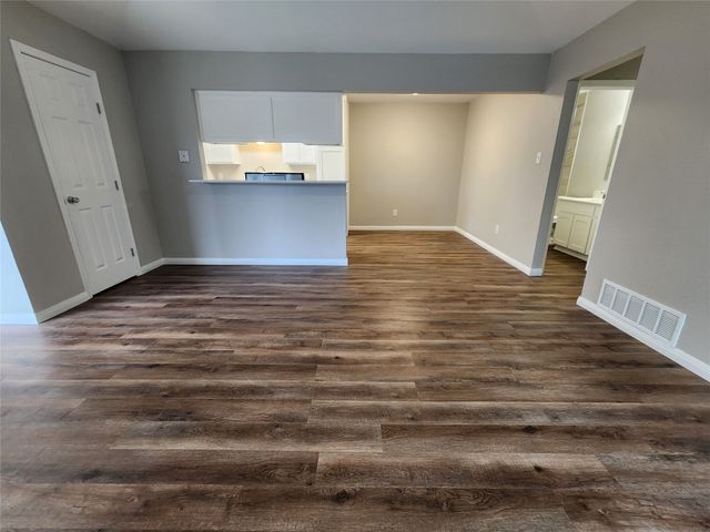 348 Spring Branch Lane, Kennedale, TX 76060