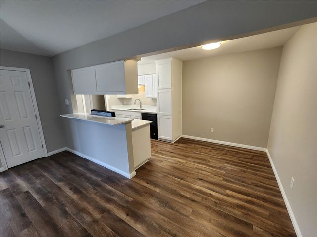 348 Spring Branch Lane, Kennedale, TX 76060