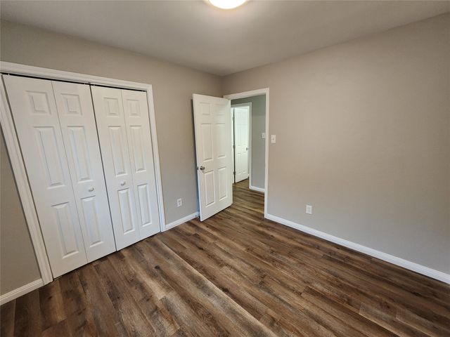 348 Spring Branch Lane, Kennedale, TX 76060