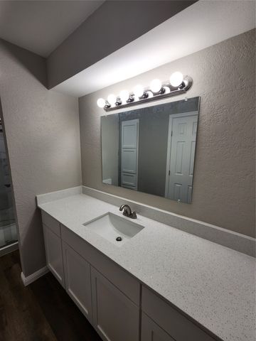 348 Spring Branch Lane, Kennedale, TX 76060