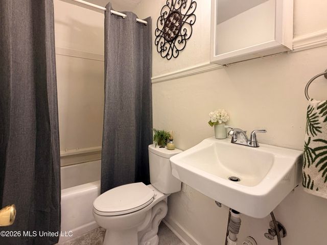 1720 1st Terrace, Hattiesburg, MS 39401