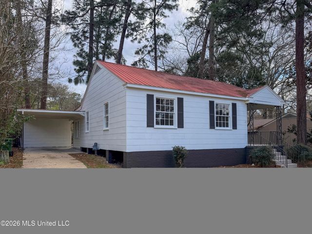 1720 1st Terrace, Hattiesburg, MS 39401