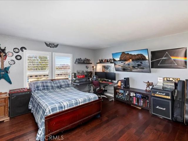 825 Derby, Corona, CA 92882