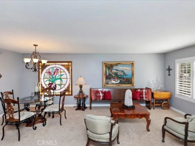 825 Derby, Corona, CA 92882