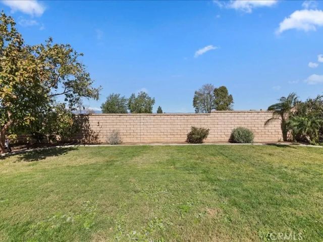 825 Derby, Corona, CA 92882