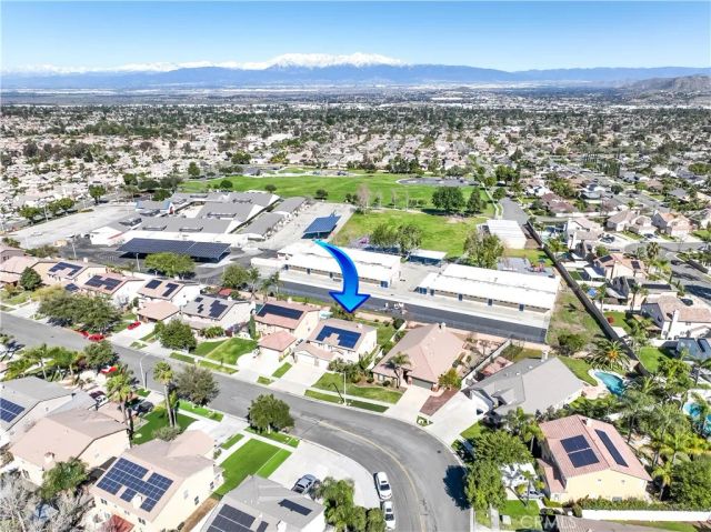 825 Derby, Corona, CA 92882