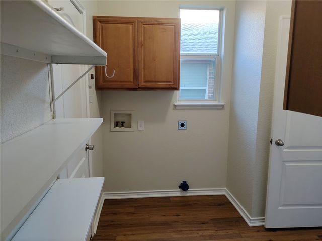 3908 Cedar Falls Drive, Fort Worth, TX 76244