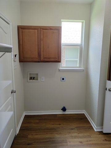 3908 Cedar Falls Drive, Fort Worth, TX 76244