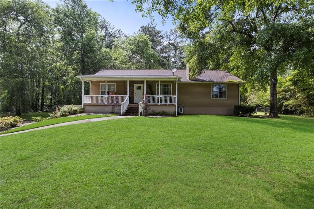 6 Water View Drive, Stockbridge, GA 30281