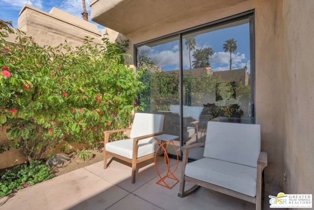 4760 N Winners Circle E, Palm Springs, CA 92264