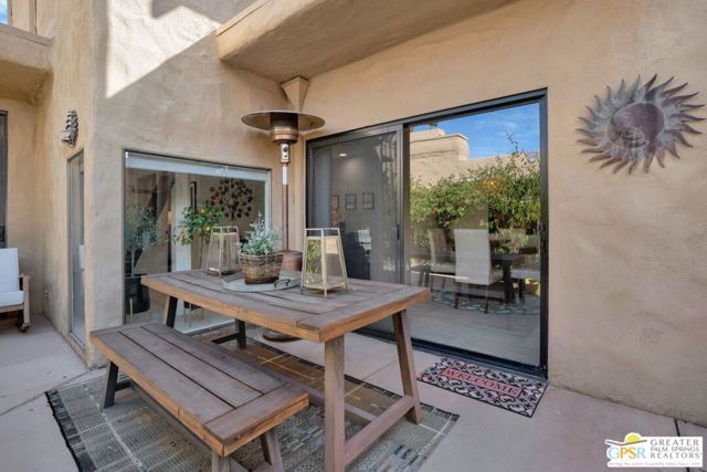 4760 N Winners Circle E, Palm Springs, CA 92264