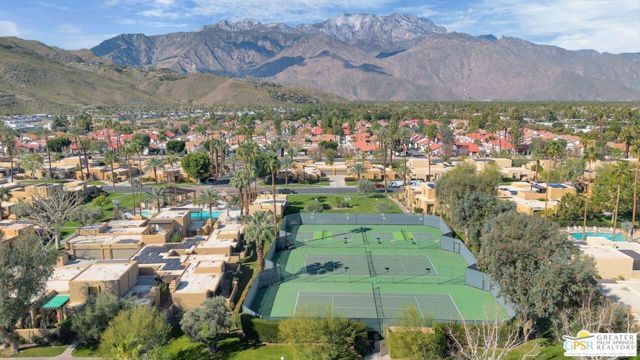 4760 N Winners Circle E, Palm Springs, CA 92264