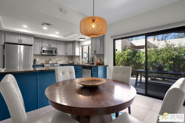 4760 N Winners Circle E, Palm Springs, CA 92264