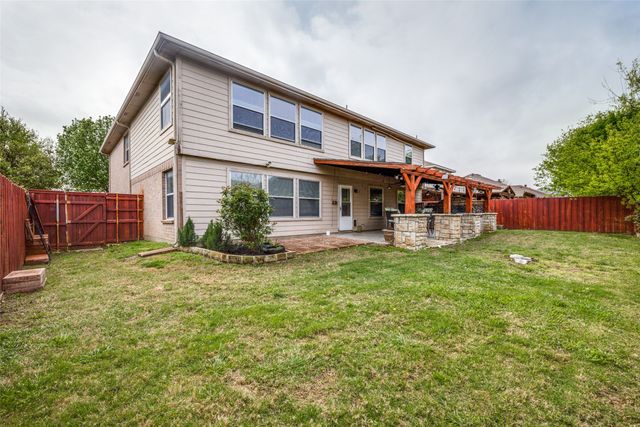 2303 Primrose Trail, Mansfield, TX 76063