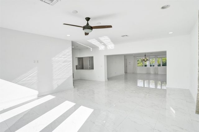 26 Cayuga Road, Sea Ranch Lakes, FL 33308