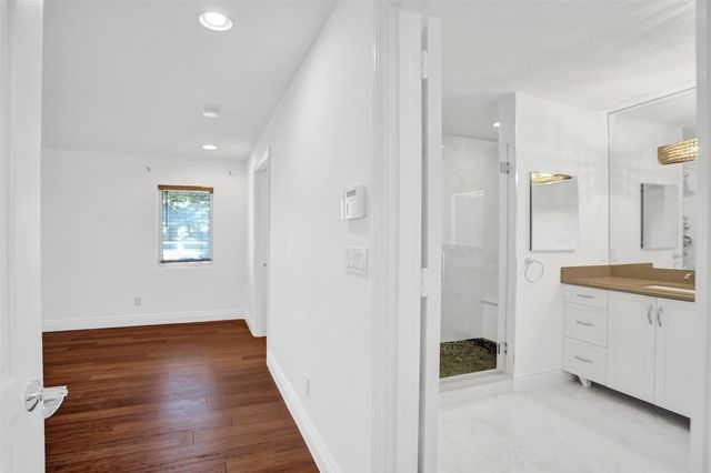 26 Cayuga Road, Sea Ranch Lakes, FL 33308