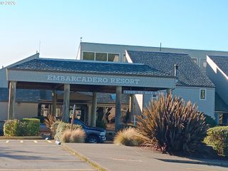 1000 Se BAY Blvd J-427, Newport, OR 97365