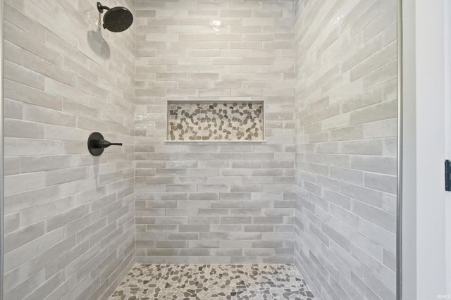 13134 Branstrator Road, Yoder, IN 46798