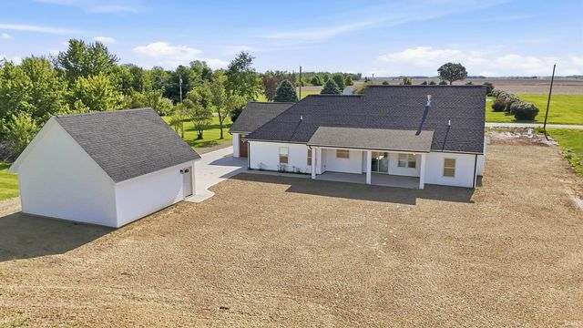 13134 Branstrator Road, Yoder, IN 46798