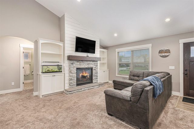 7550 Fox Meadow Drive, Hudsonville, MI 49426