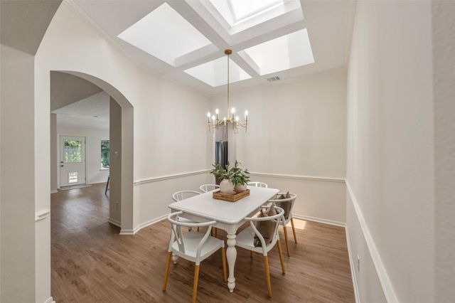262 Misty Dawn Drive, The Woodlands, TX 77385