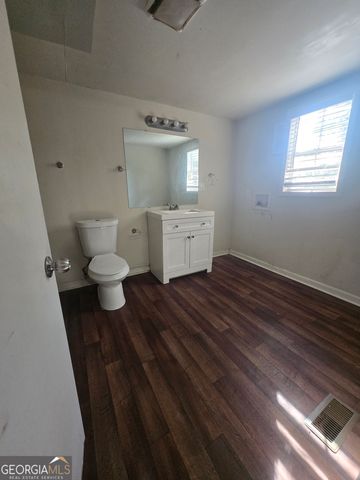 961 Dixie Drive, Jonesboro, GA 30236