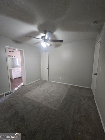 961 Dixie Drive, Jonesboro, GA 30236