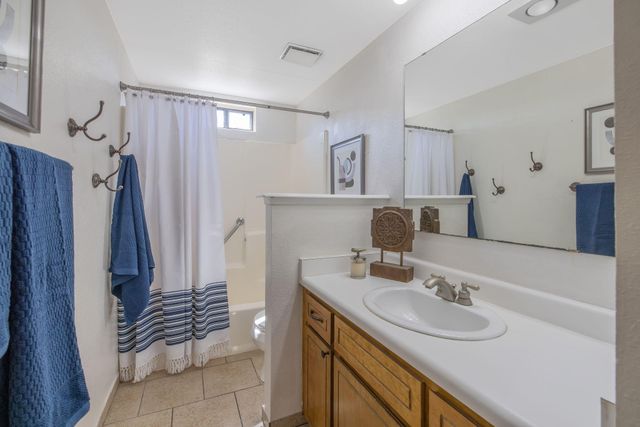 703 N Shirk Road, Visalia, CA 93291