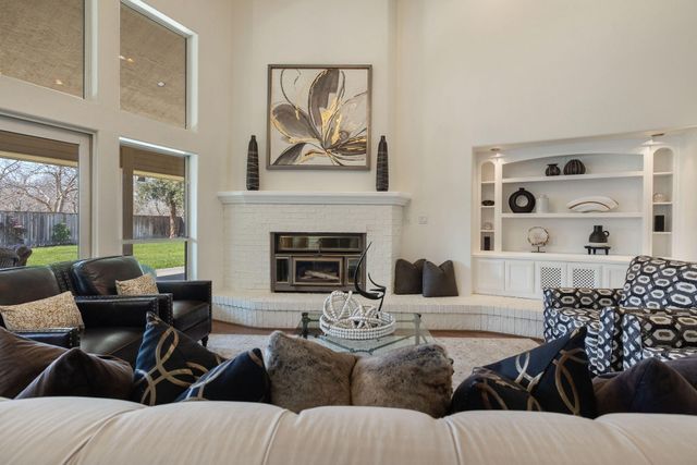 703 N Shirk Road, Visalia, CA 93291