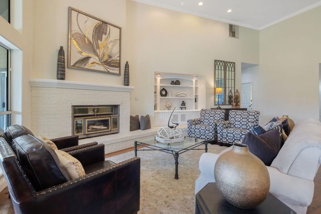 703 N Shirk Road, Visalia, CA 93291