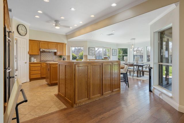 703 N Shirk Road, Visalia, CA 93291