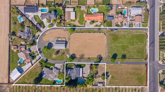 703 N Shirk Road, Visalia, CA 93291