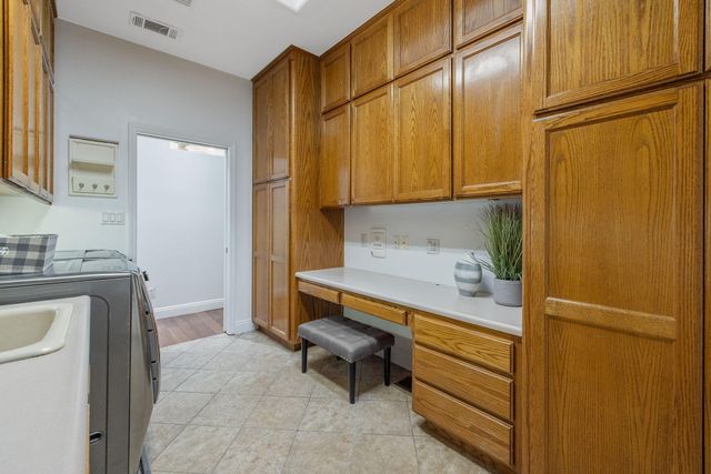 703 N Shirk Road, Visalia, CA 93291