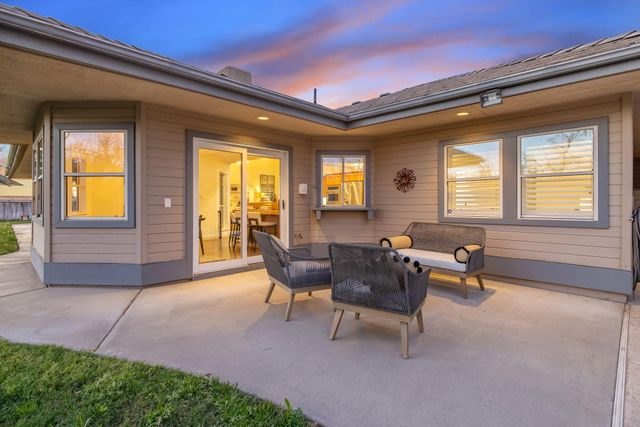 703 N Shirk Road, Visalia, CA 93291