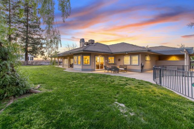 703 N Shirk Road, Visalia, CA 93291