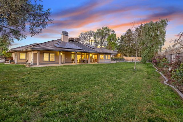 703 N Shirk Road, Visalia, CA 93291