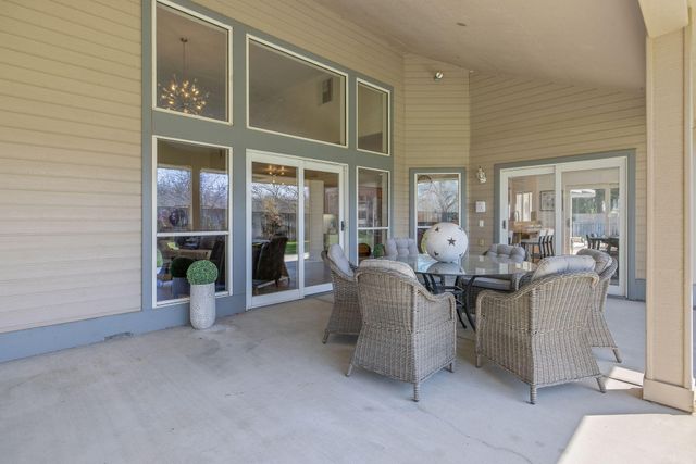 703 N Shirk Road, Visalia, CA 93291