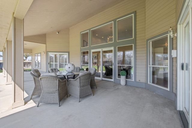 703 N Shirk Road, Visalia, CA 93291