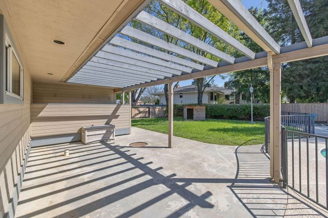 703 N Shirk Road, Visalia, CA 93291