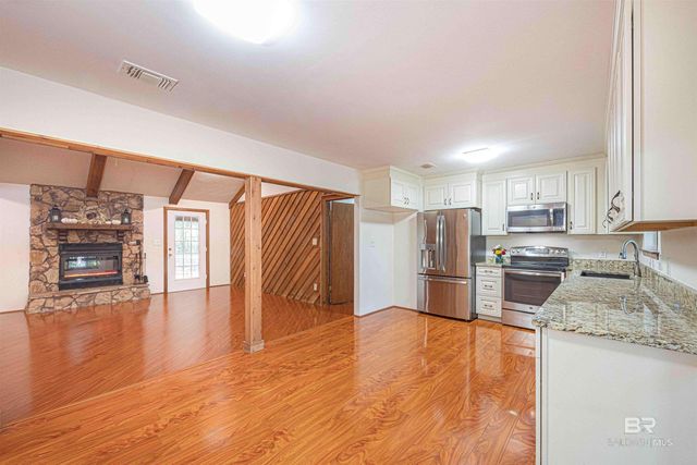 110 Chinquapin Circle, Daphne, AL 36526