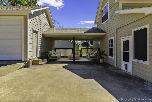 361 Bridgelanding, Onalaska, TX 77360