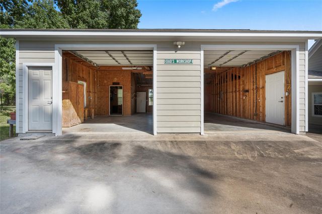 361 Bridgelanding, Onalaska, TX 77360