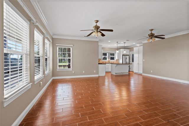 361 Bridgelanding, Onalaska, TX 77360