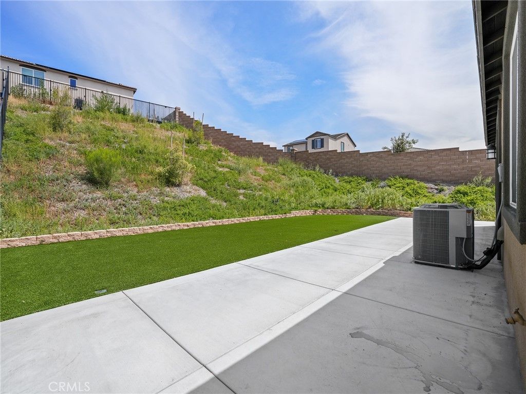 Image 28 of property listing at 35302 Garcia, Beaumont, CA 92223