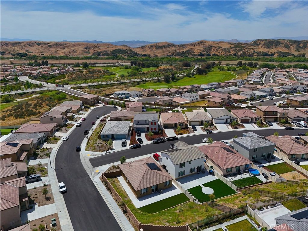 Image 35 of property listing at 35302 Garcia, Beaumont, CA 92223