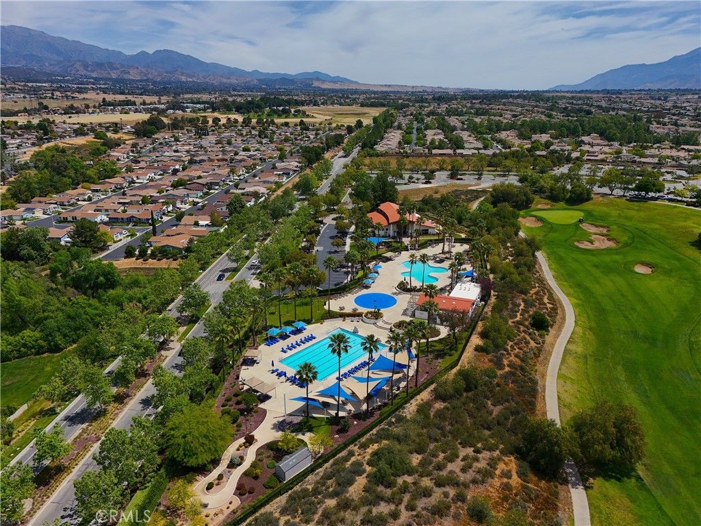 Image 38 of property listing at 35302 Garcia, Beaumont, CA 92223