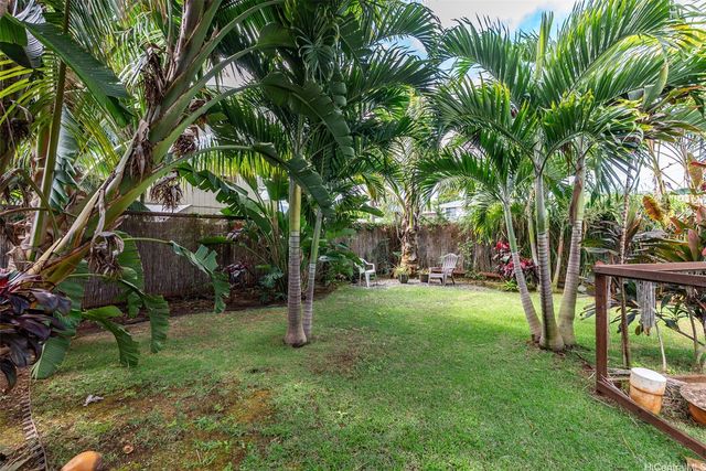 68-037 Apuhihi Street A, Waialua, HI 96791